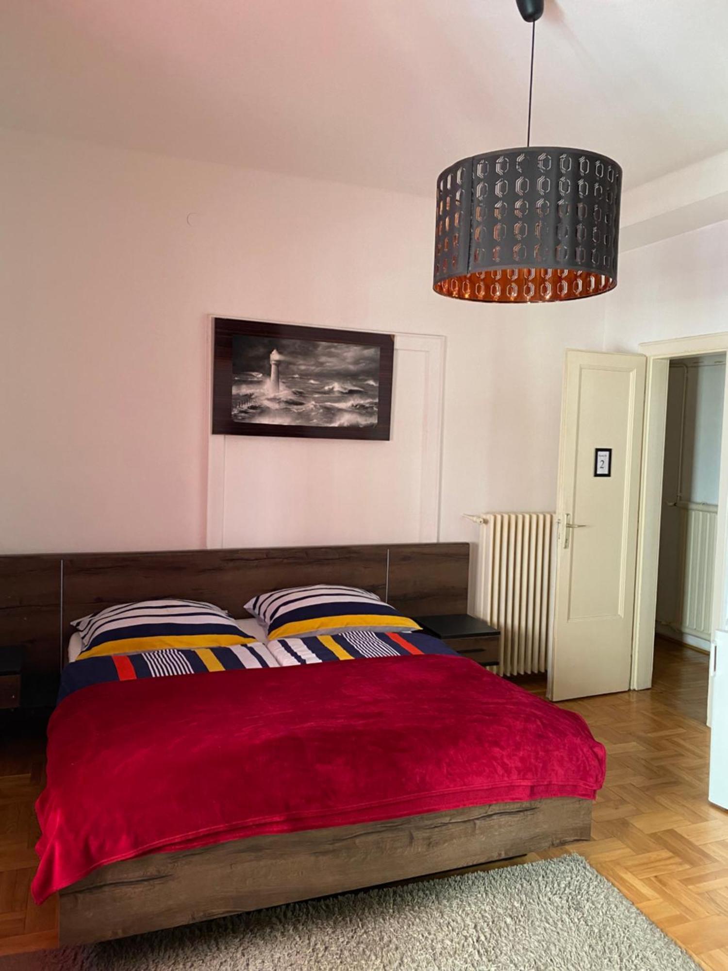 Apartment And Rooms Heart Of The City Budapest Eksteriør billede