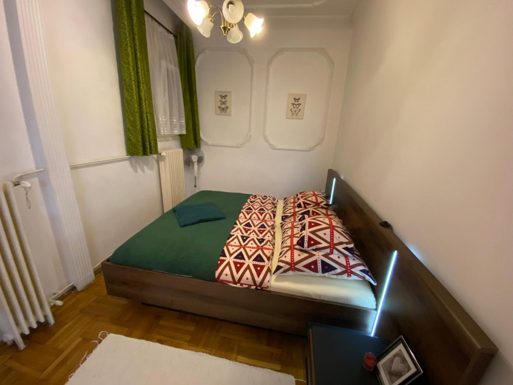 Apartment And Rooms Heart Of The City Budapest Eksteriør billede